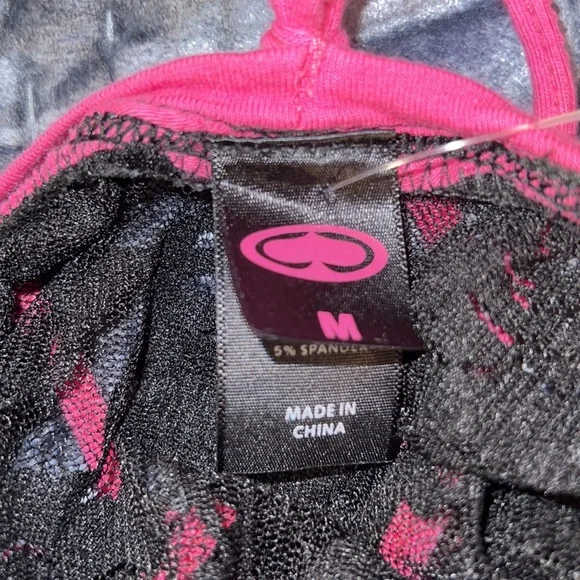 Supporting Radical Habits Black 🖤 Pink 💗 Camisole Halter Top Lace Back Med - Picture 9 of 9